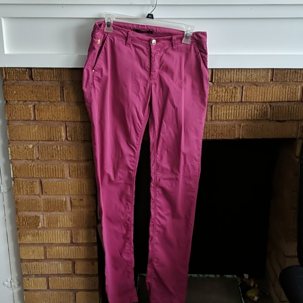 Jaggy Pink Pants